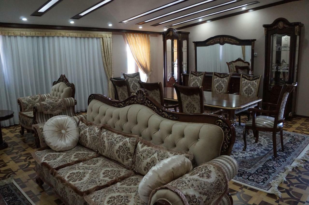 Bravolyuks Hotel Ургенч Екстериор снимка